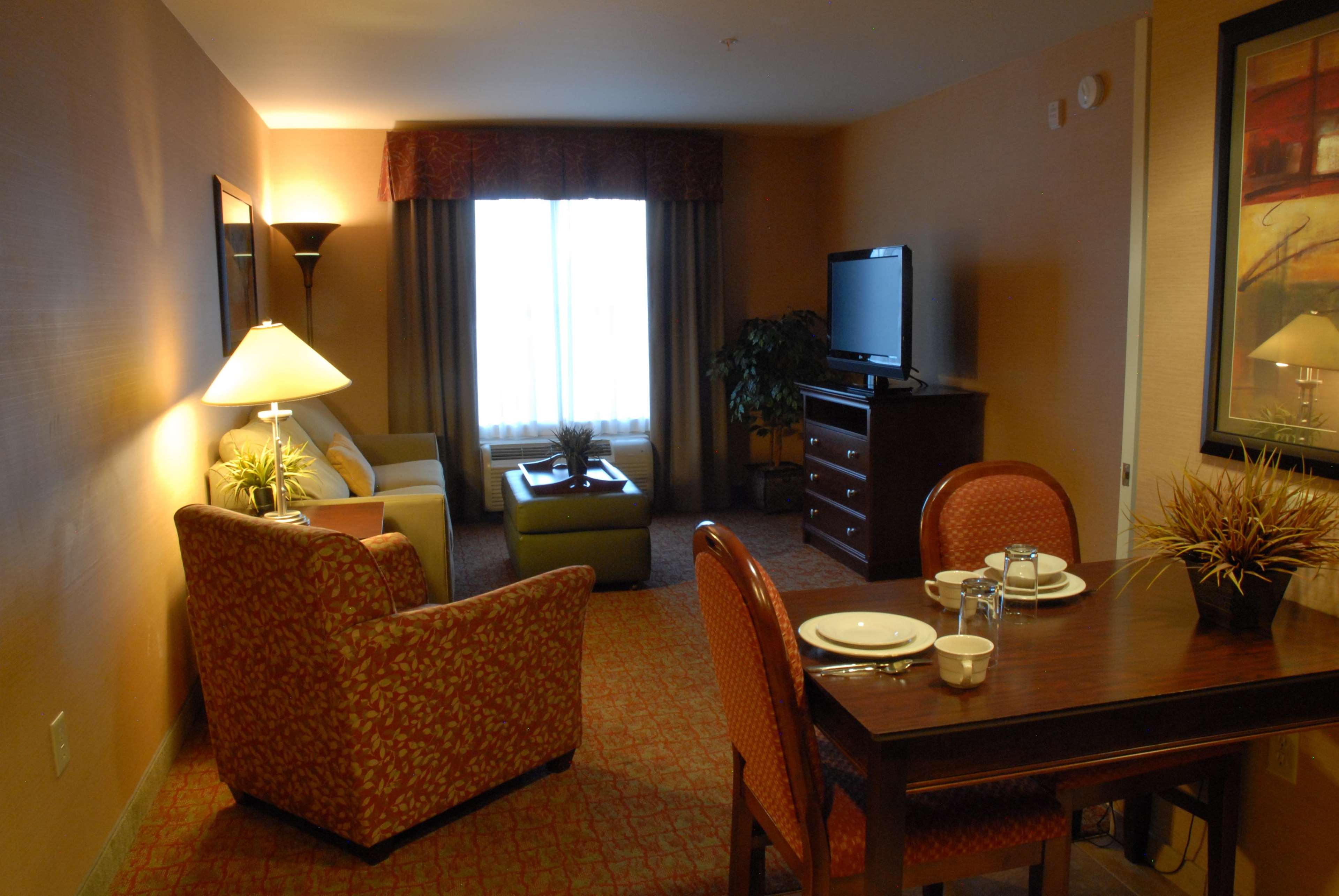 Homewood Suites by Hilton Rock Springs Photo