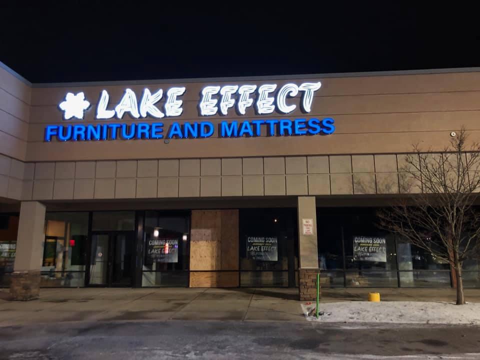 lake effect furniture and mattress hours