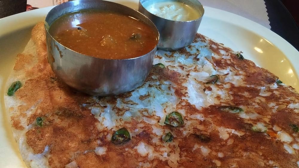 Onion & Hot Chilly Uthappam