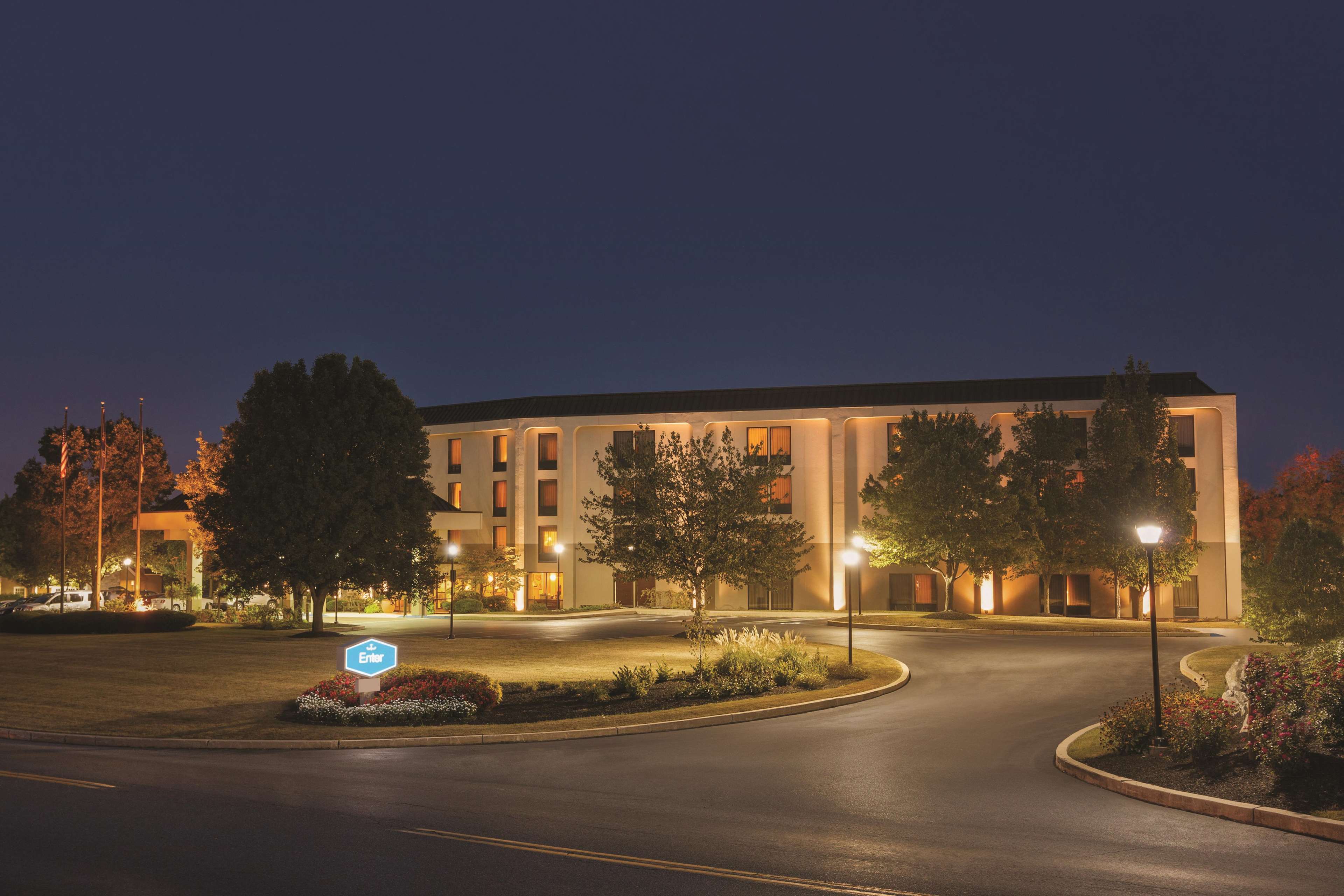 Hampton Inn Lancaster Photo