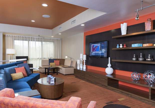 Images Courtyard by Marriott Bowling Green Convention Center