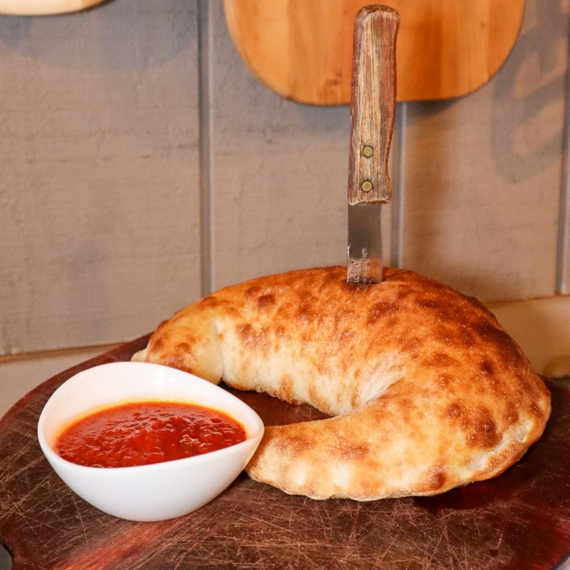 Bacco Calzone