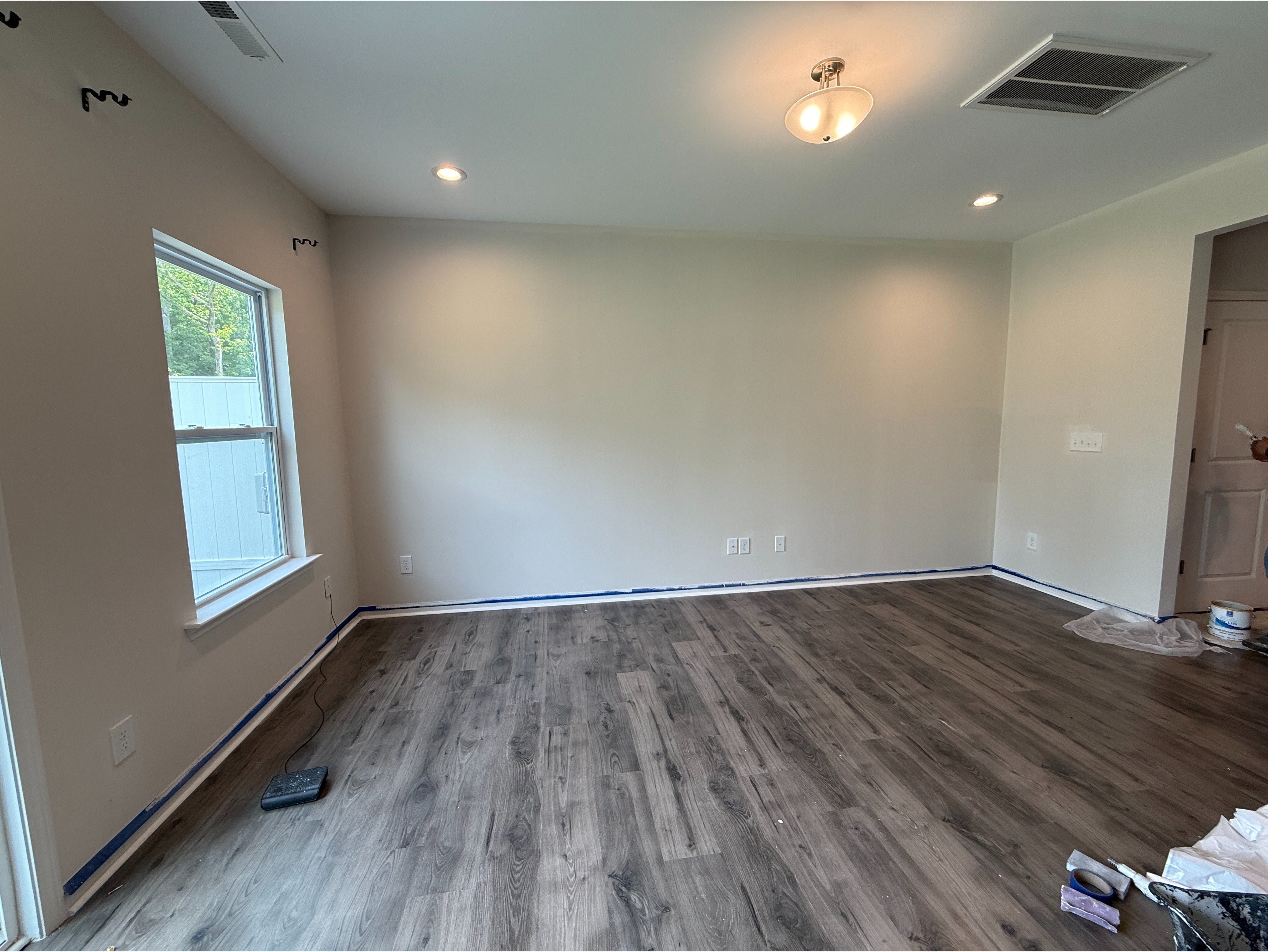 Mario's Painting NC Image