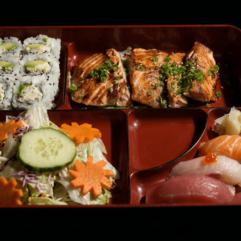 115. Gyoza Lunch Box