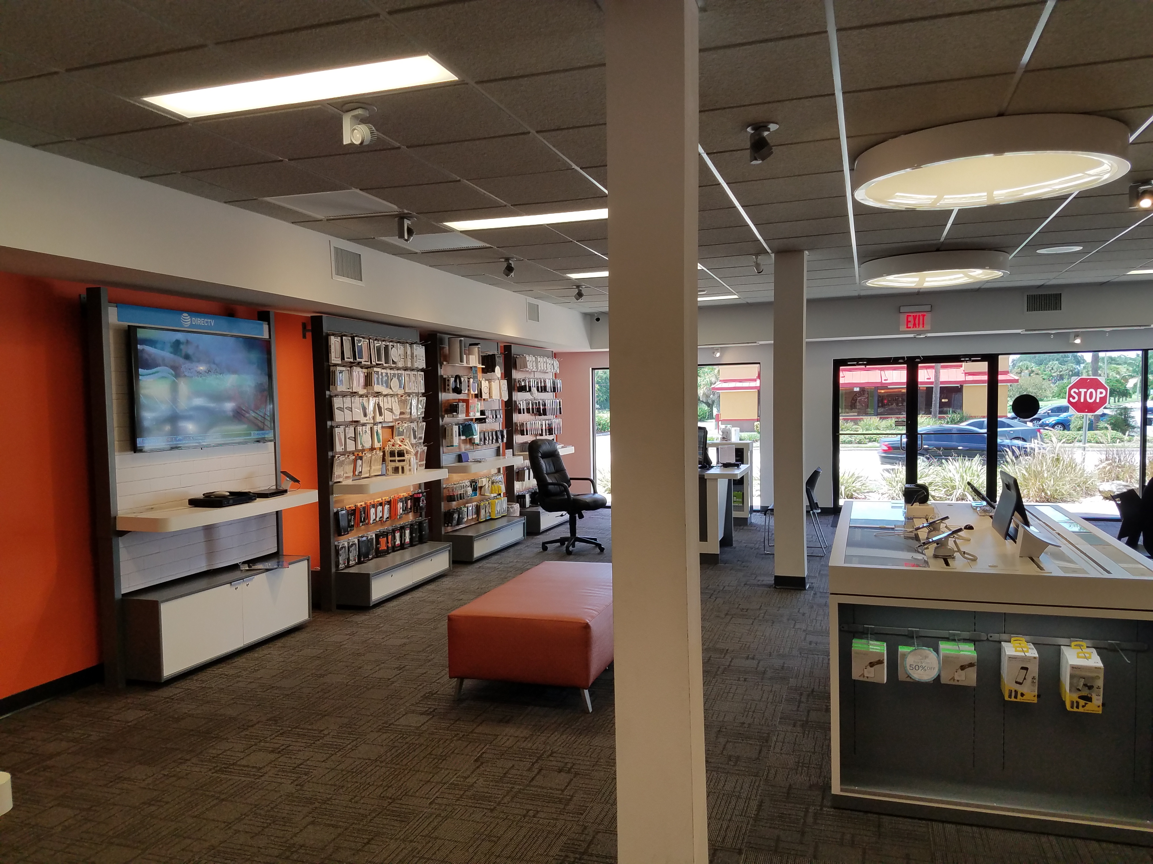 AT&T Store Photo