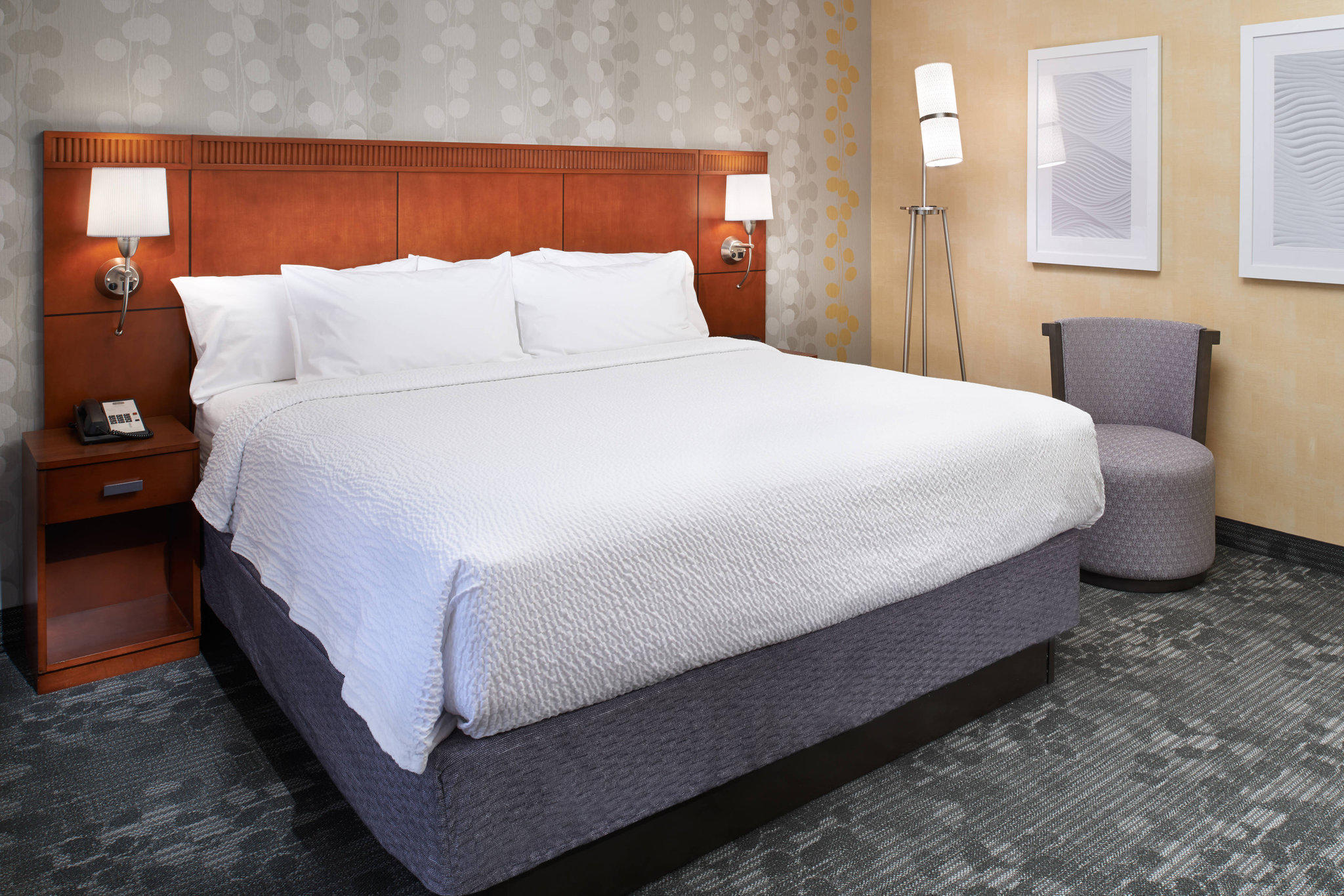 Courtyard by Marriott Detroit Livonia Photo