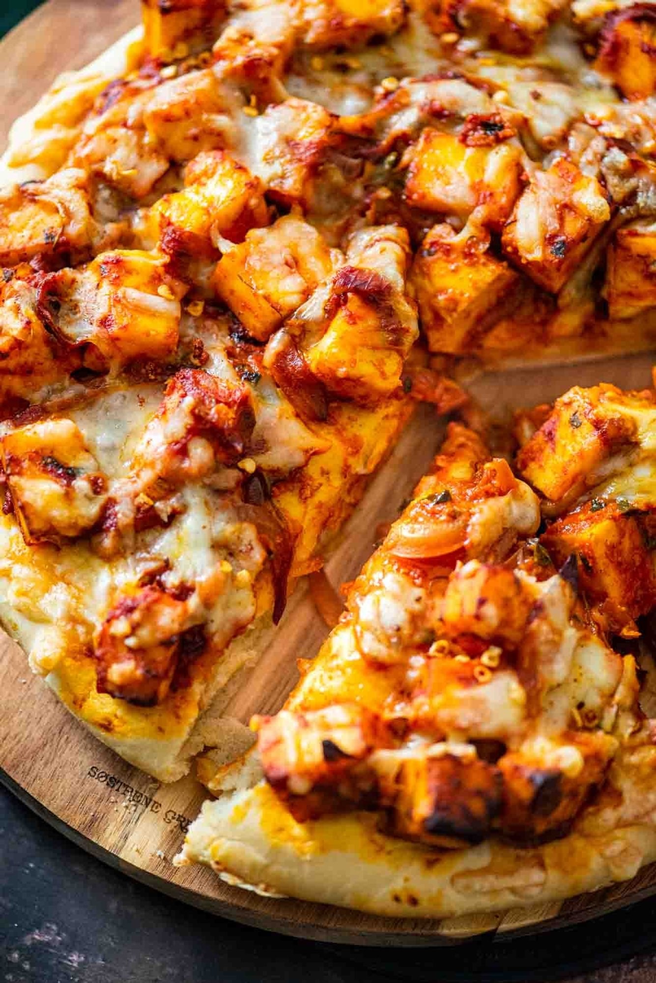 Paneer Tikka Masala Pizza