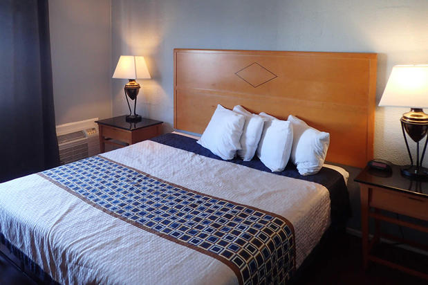 Images Quality Inn Jersey Shore Beach