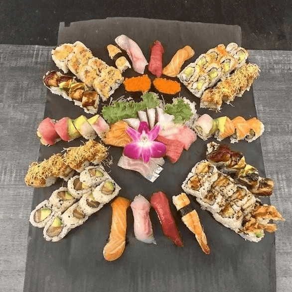 Deluxe Platter (66pc)