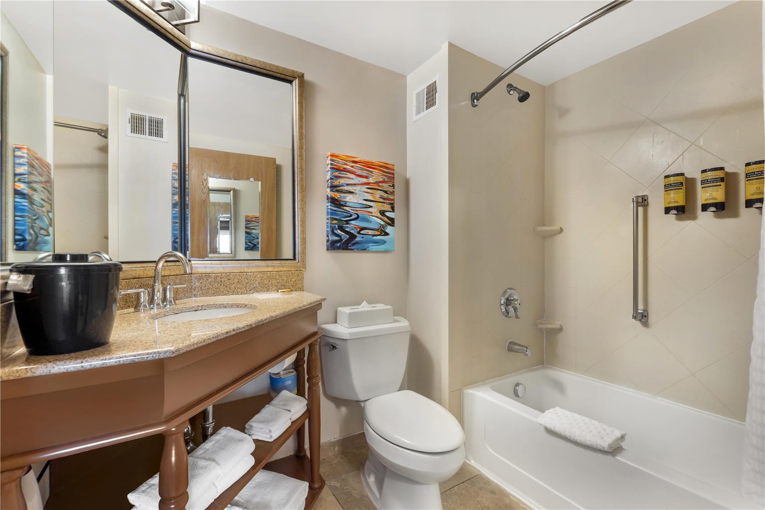 Best Western Plus Bellingham Image