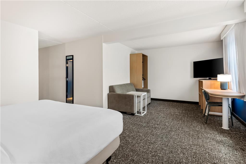 Spark by Hilton Lexington Image