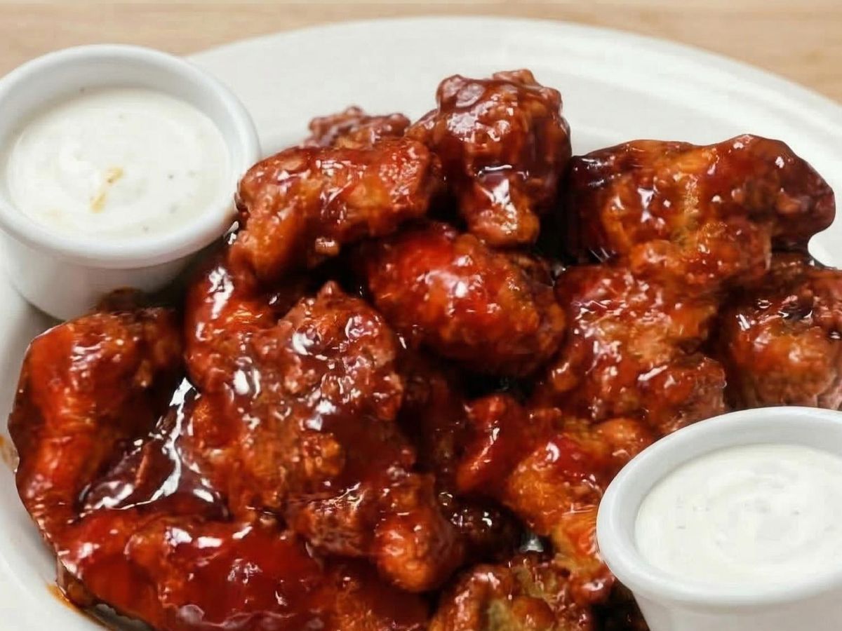 8 pcs Wings
