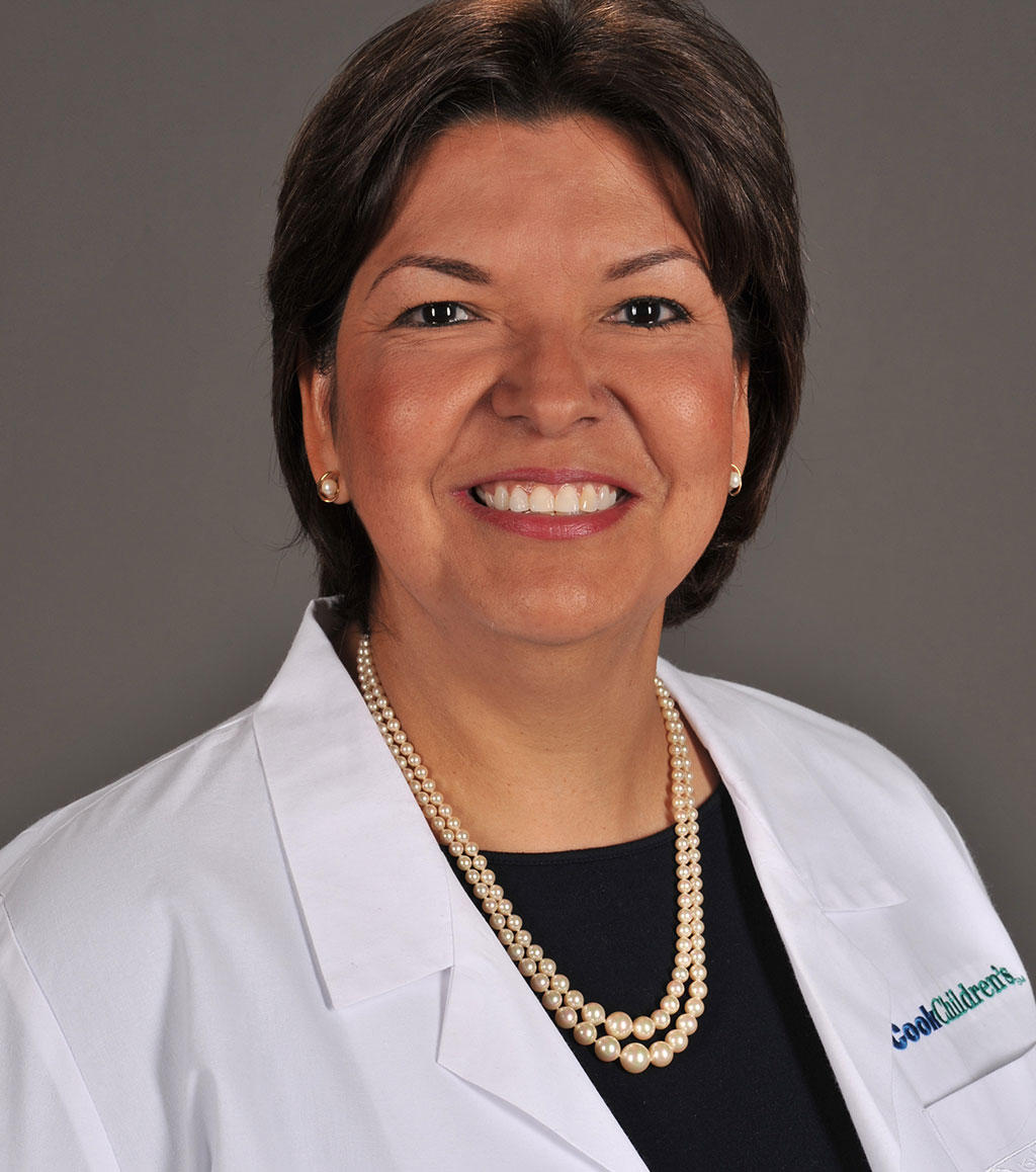 Dr. Monica Farias Photo
