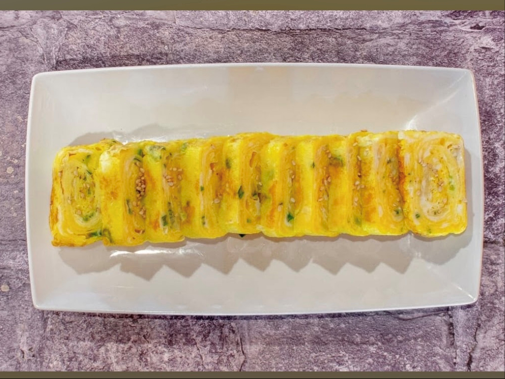 KOREAN ROLLED OMELETTE