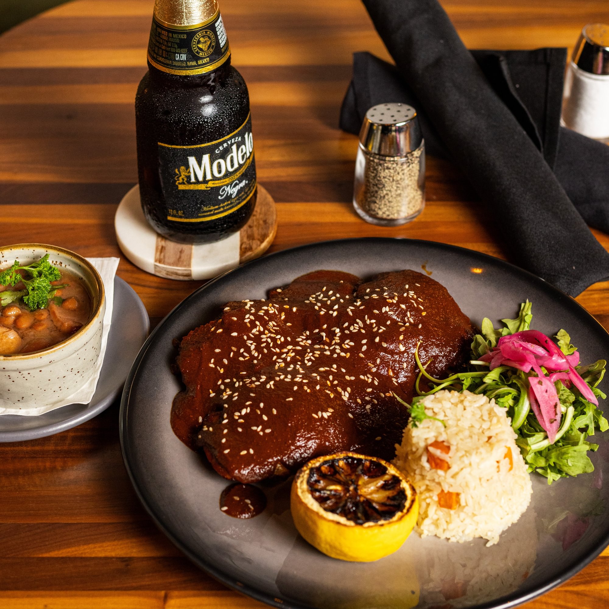 Pollo en Mole