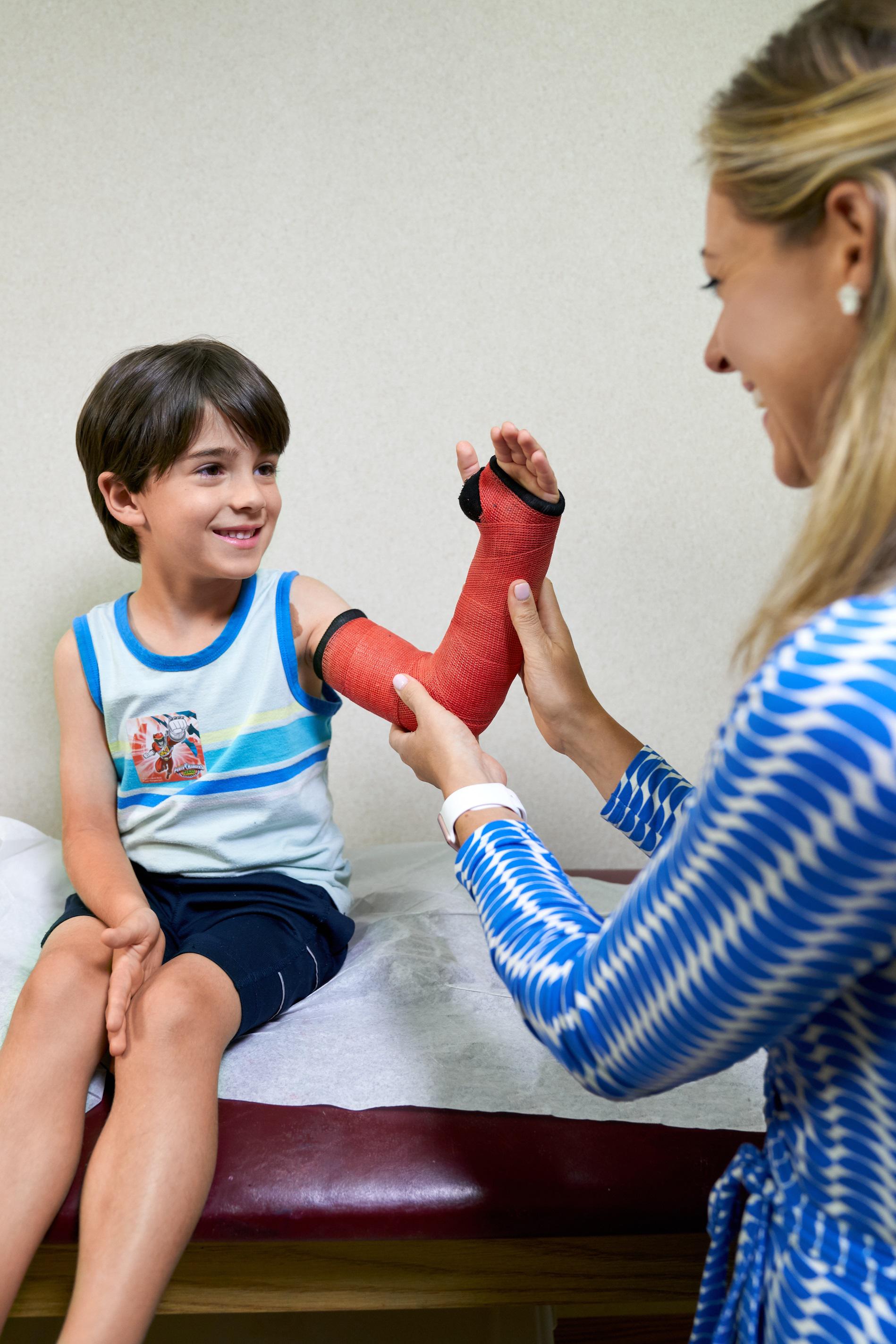 Children's Orthopaedics and Sports Medicine - Cherokee Photo