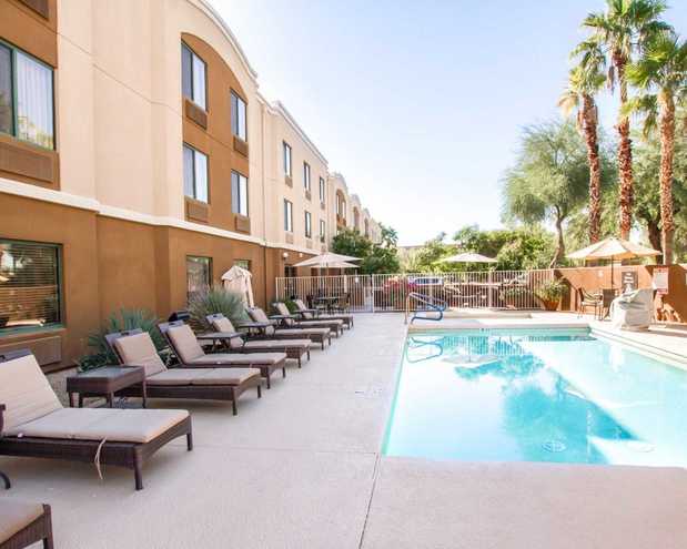Images Sleep Inn at North Scottsdale Road