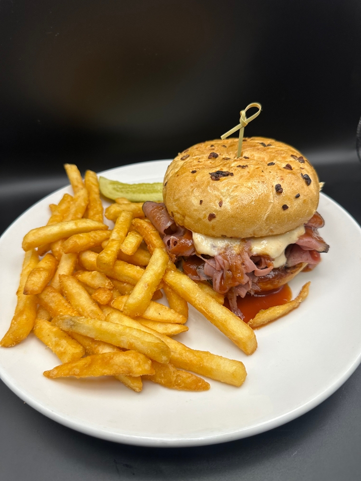North Shore Roast Beef Sandwich