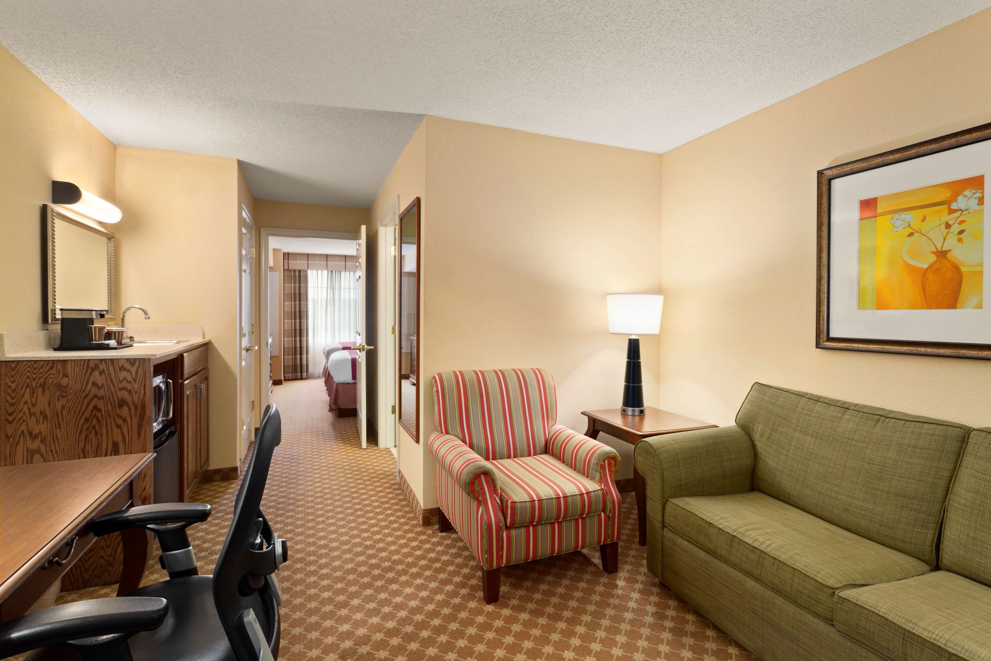 Country Inn & Suites by Radisson, London, KY Photo