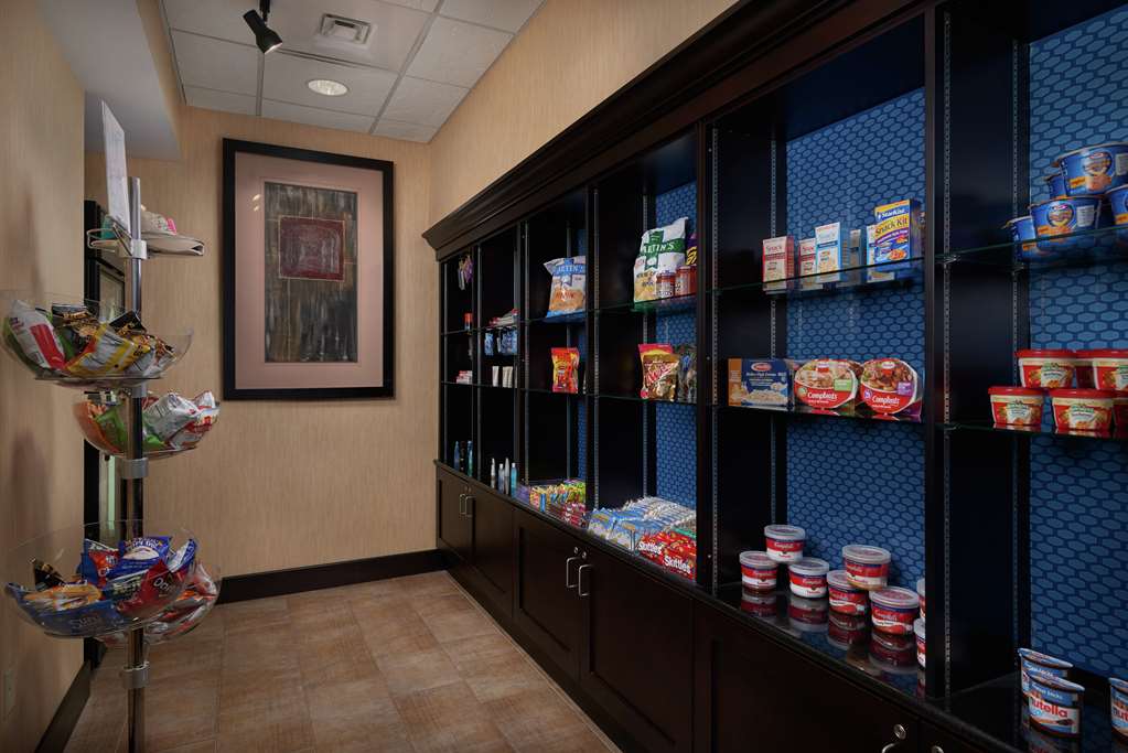 Hampton Inn Shrewsbury Image