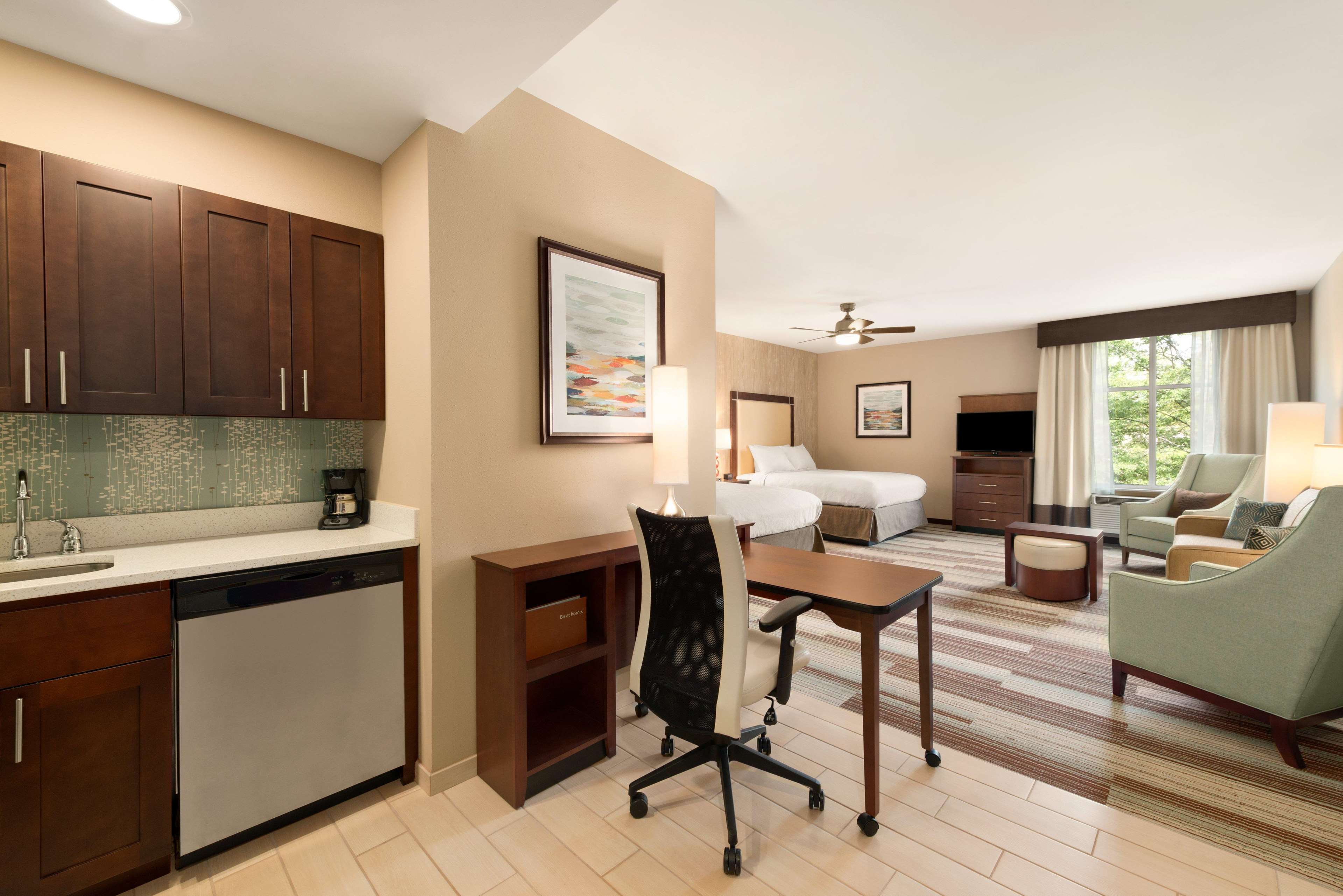 Homewood Suites by Hilton Atlanta/Perimeter Center Photo