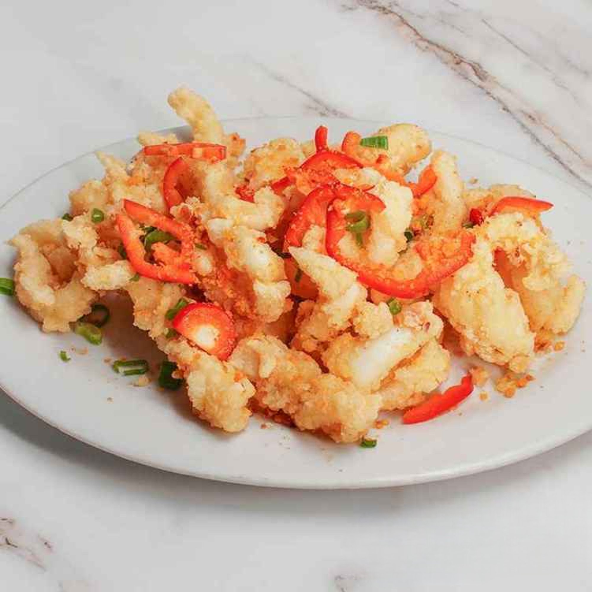 SP13. 椒鹽鮮尤拼蝦球/Crispy Salt & Pepper Calamari and Jumbo Shrimp
