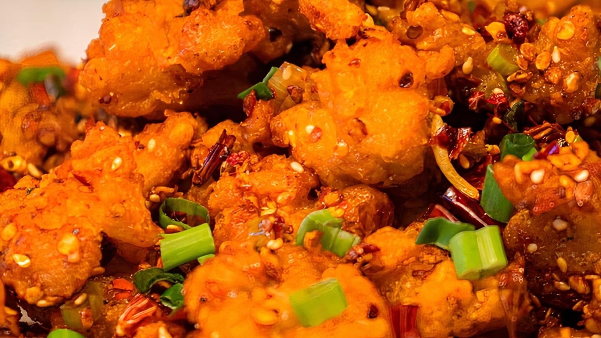 Crispy Spicy Chicken （辣子鸡丁）