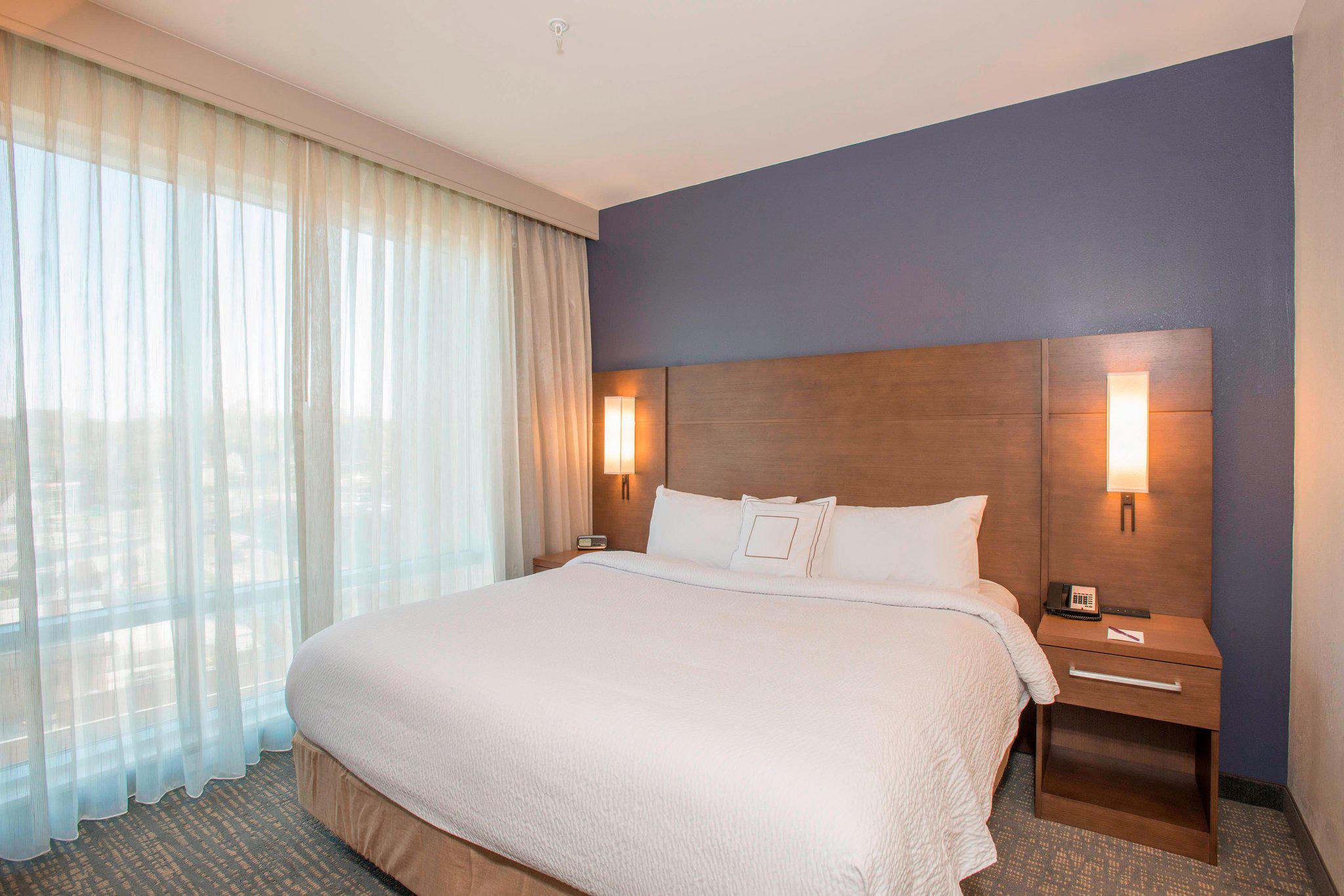 Residence Inn by Marriott Cincinnati Midtown/Rookwood Photo