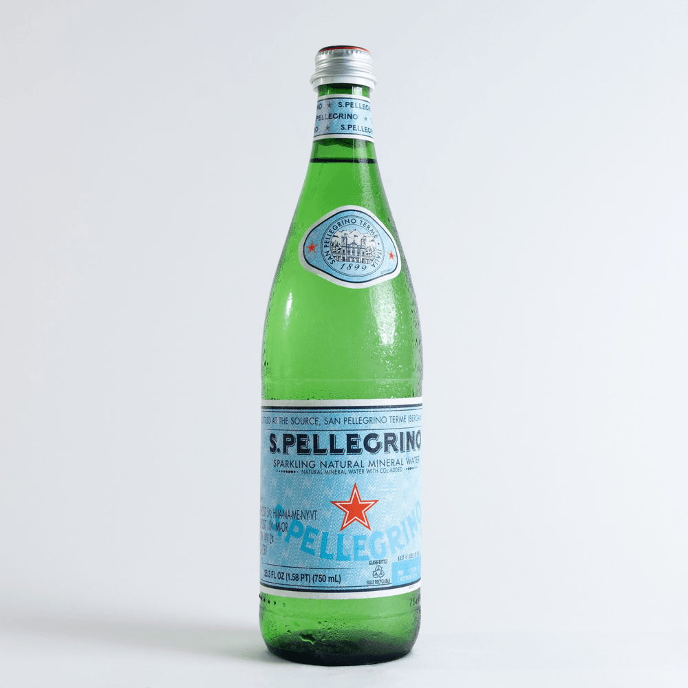 Pellegrino Sparkling Water (750 ml)