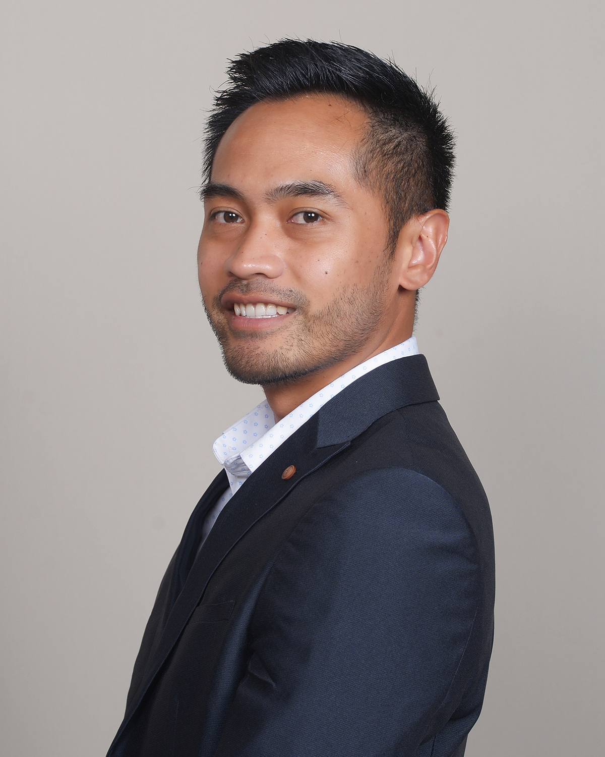 Johnathan Parohinog - Thrivent
