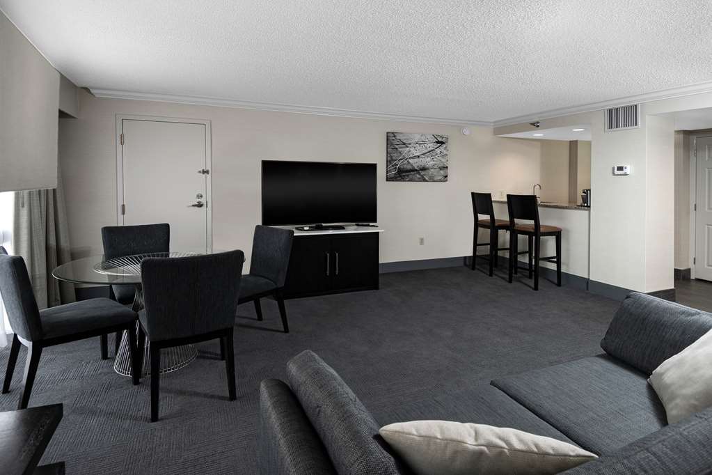 Hilton Greenville Image