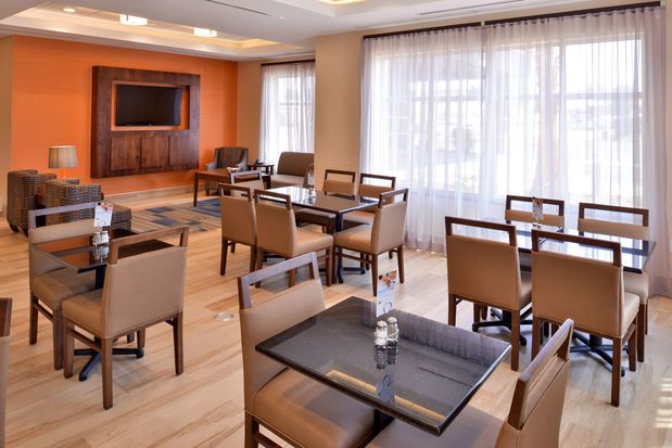 Images Holiday Inn Express & Suites Loma Linda- San Bernardino S