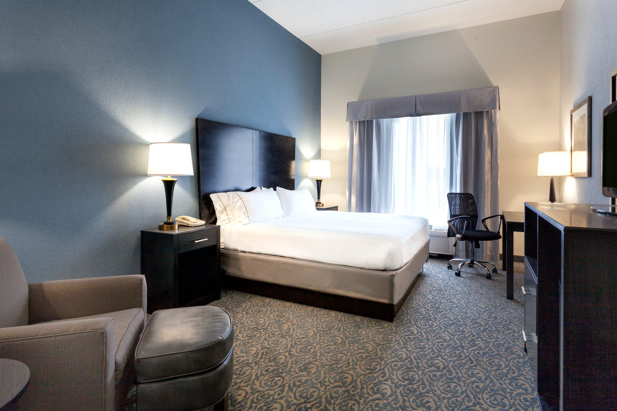 Holiday Inn Express & Suites Arcadia by IHG Image