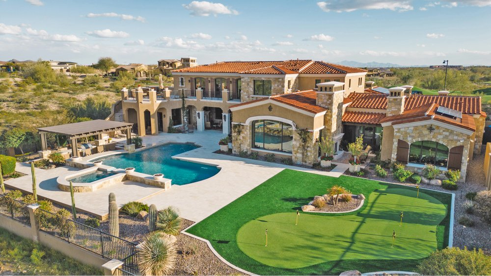 Hiring the Right Phoenix Pool Builder: A Step-By-Step Guide