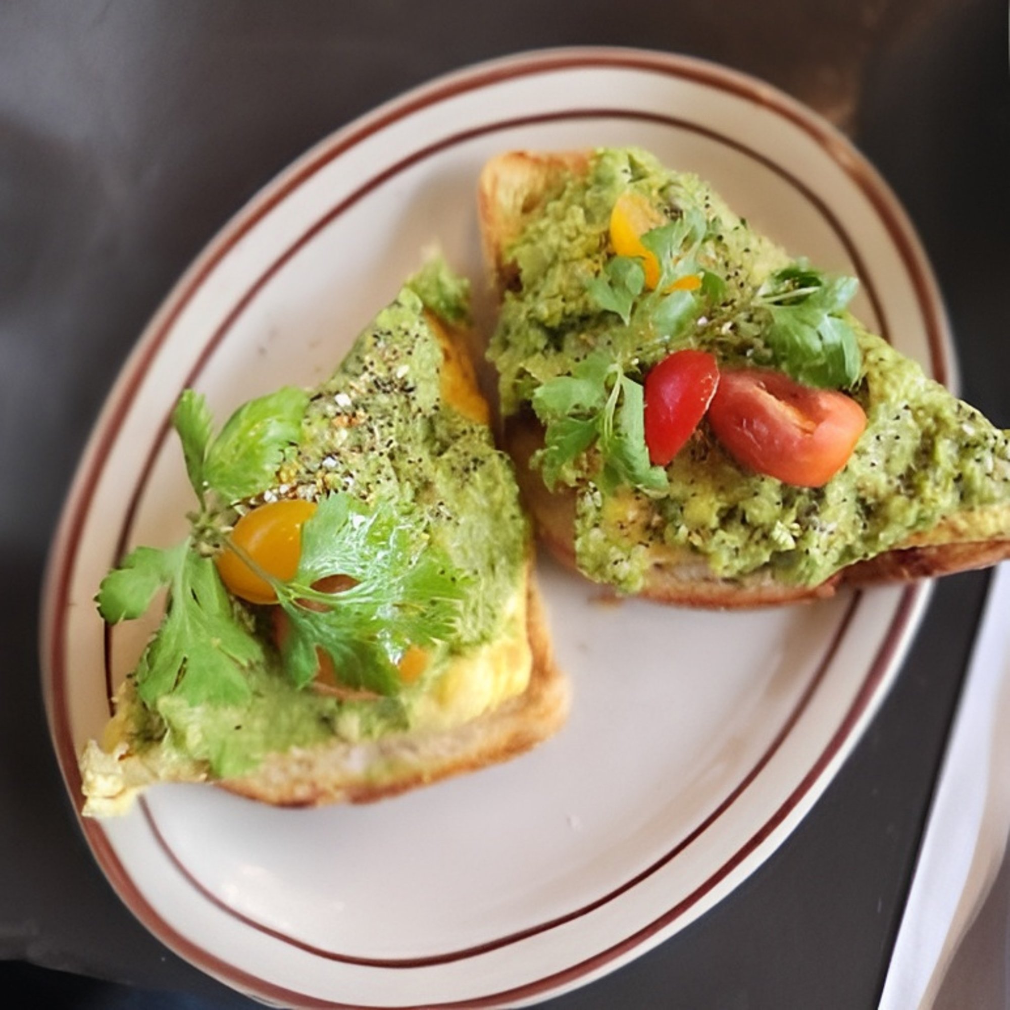 plant based Avocado Toast (1 Slice)