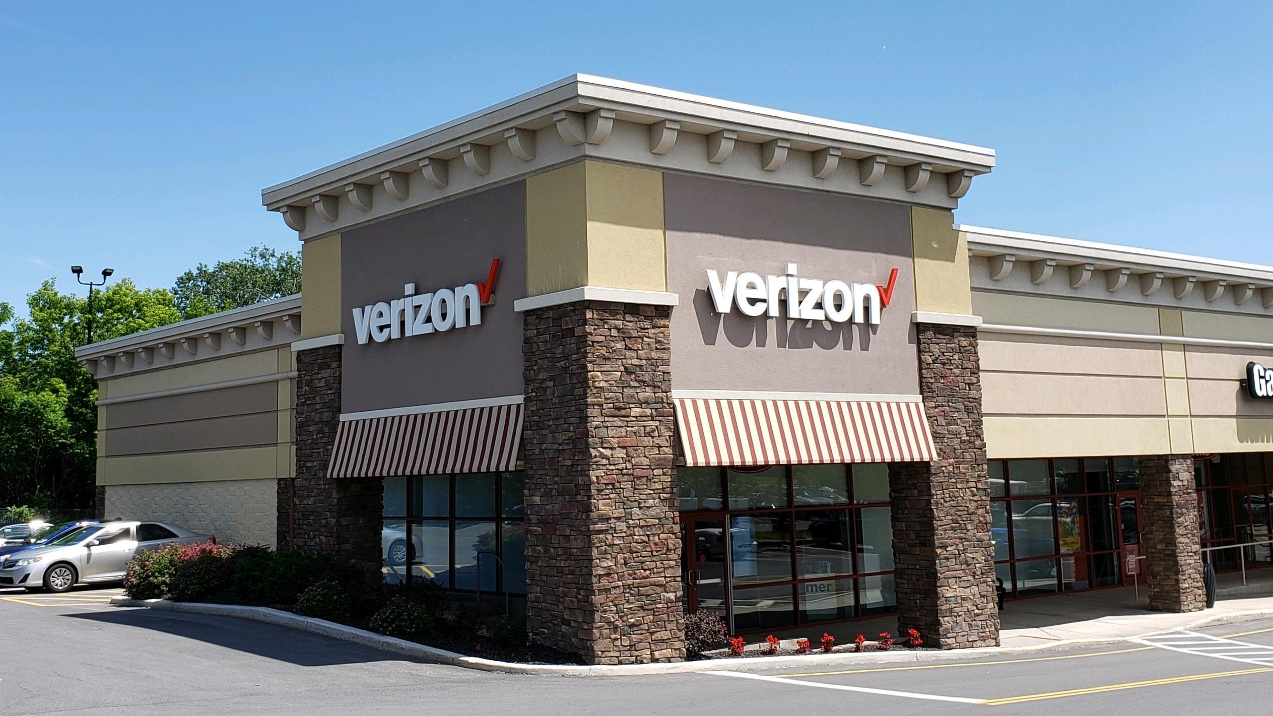 verizon near me open tomorrow