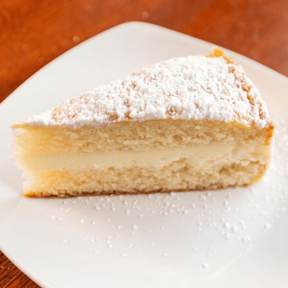 Italian Lemon Cream Cake