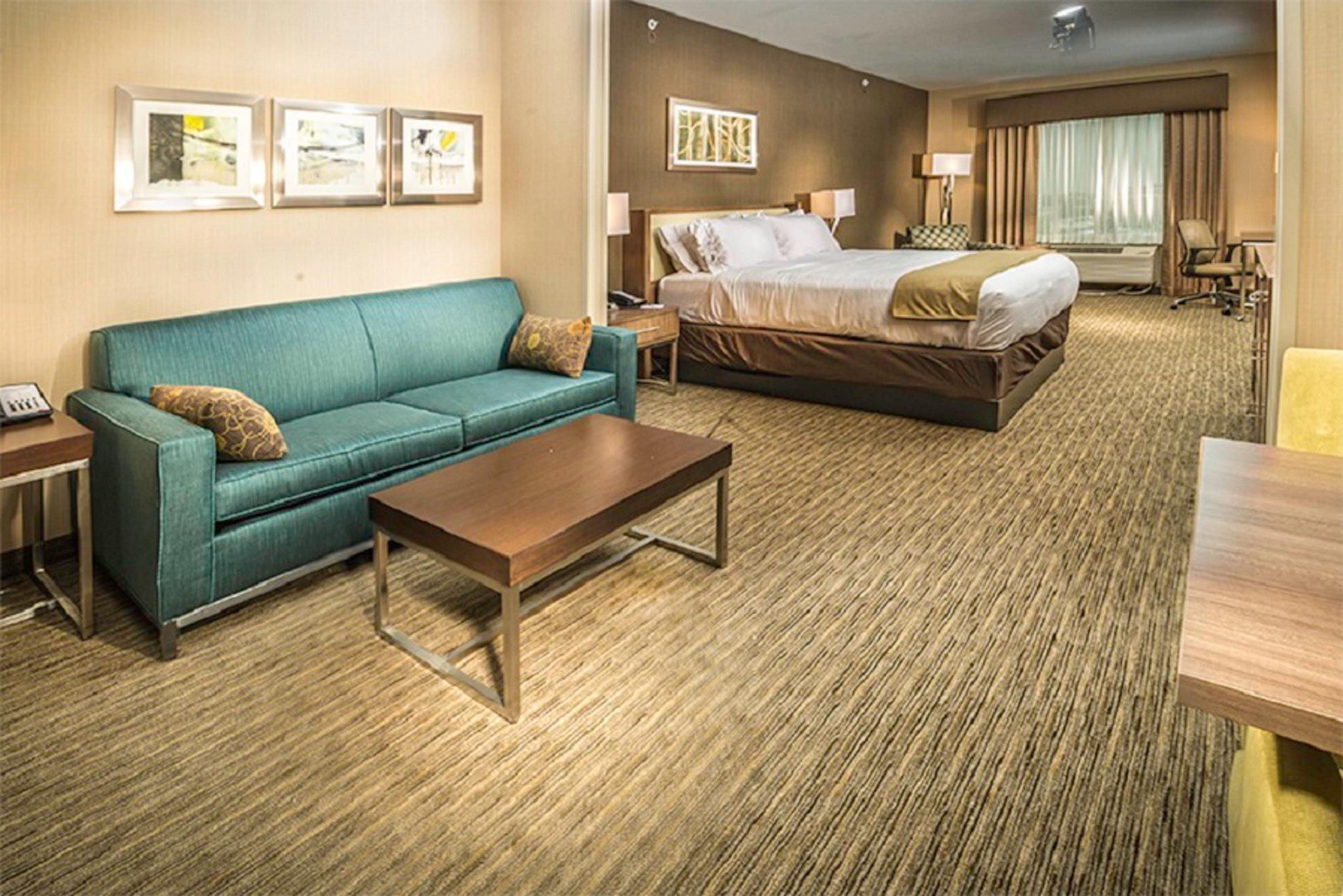 Holiday Inn Express & Suites Salt Lake City South - Murray Photo