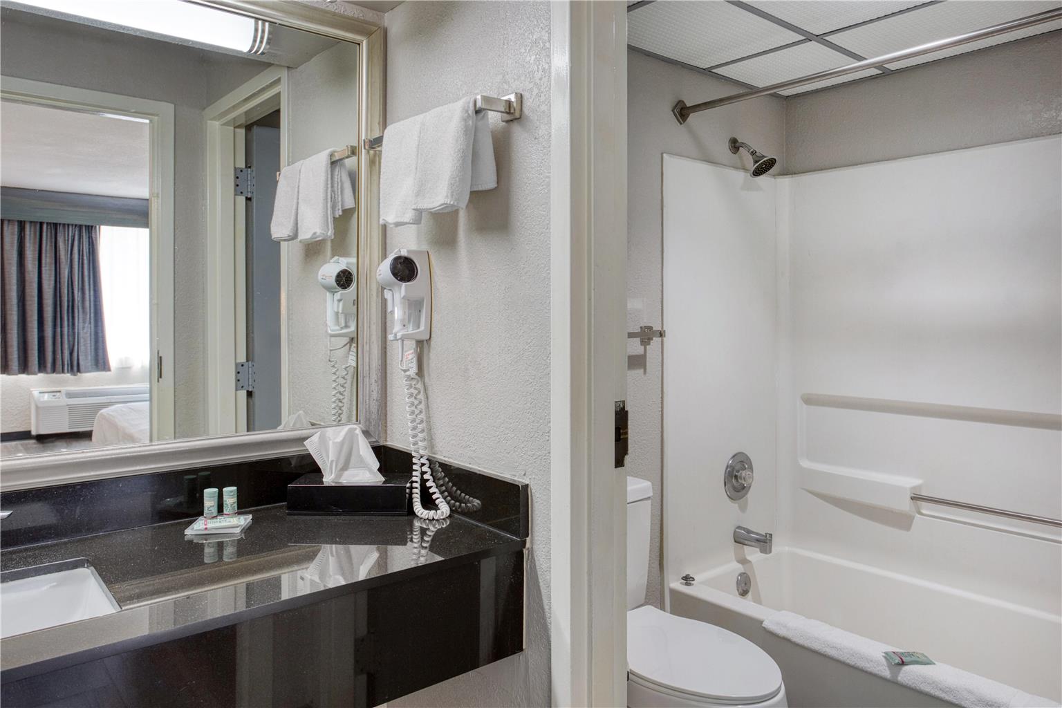 Best Western Executive Inn Image