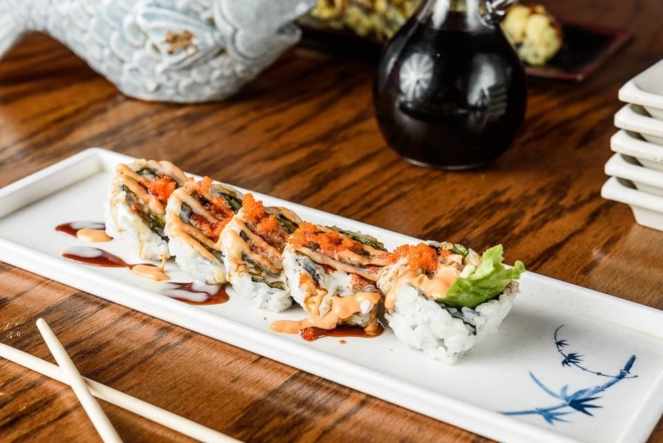 Yummy Roll •