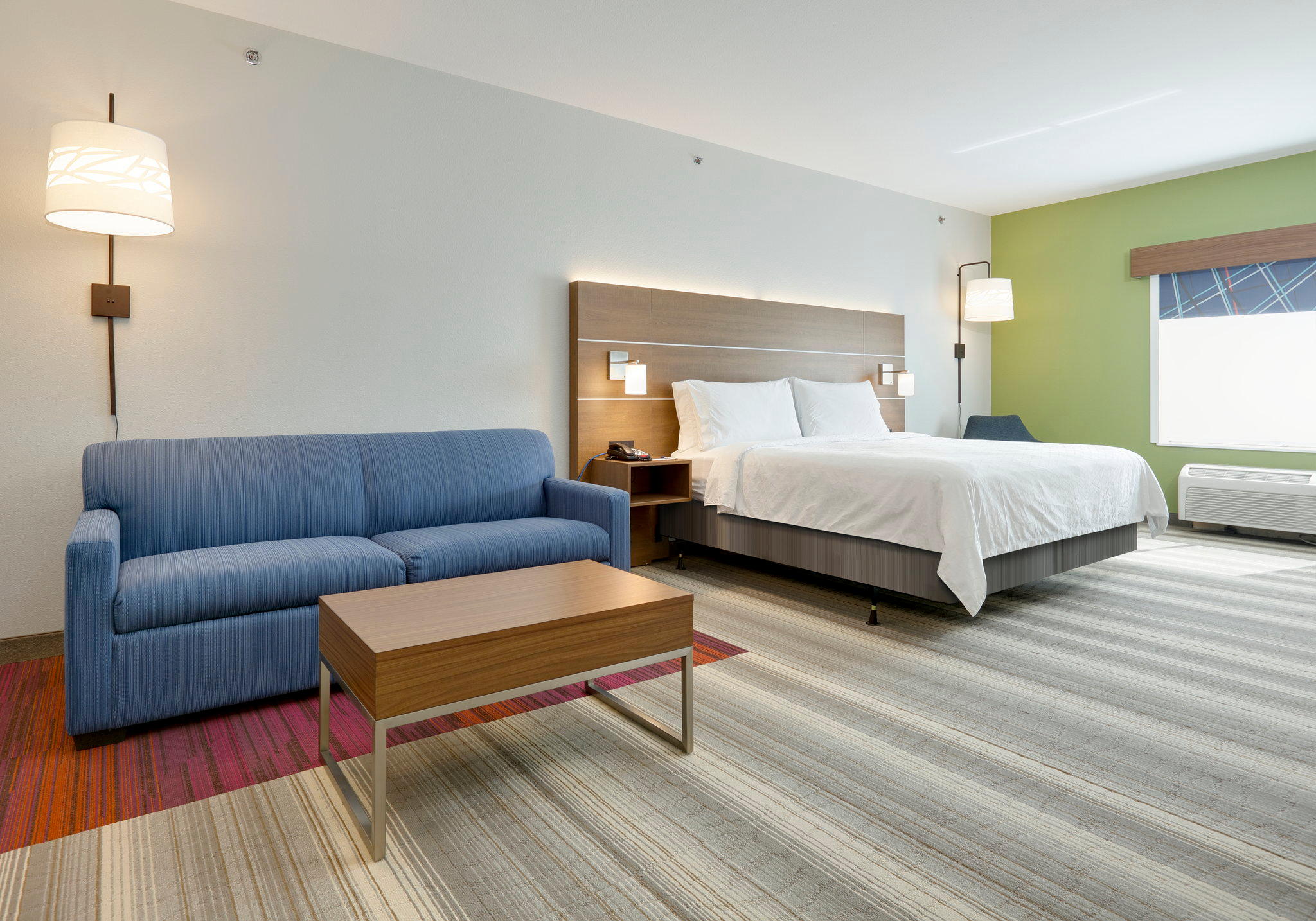 Holiday Inn Express & Suites Denton-Unt-Twu Photo