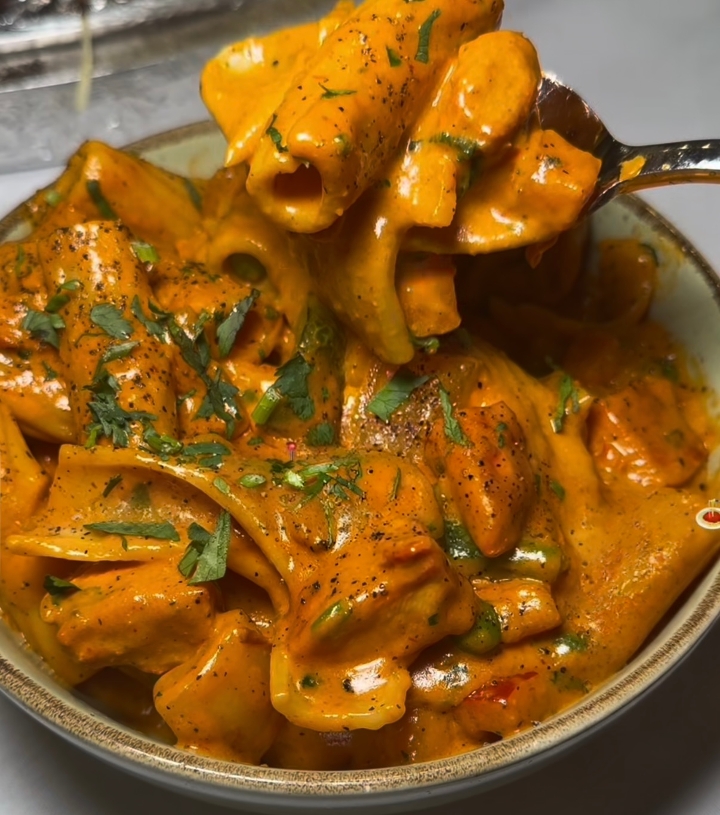Butter Chicken Pasta