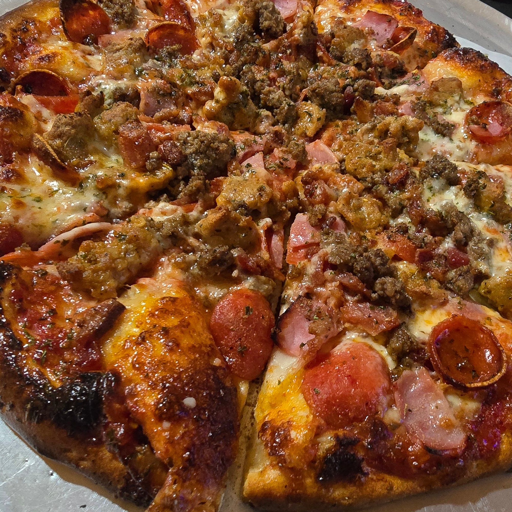 The Butcher Round Pizza