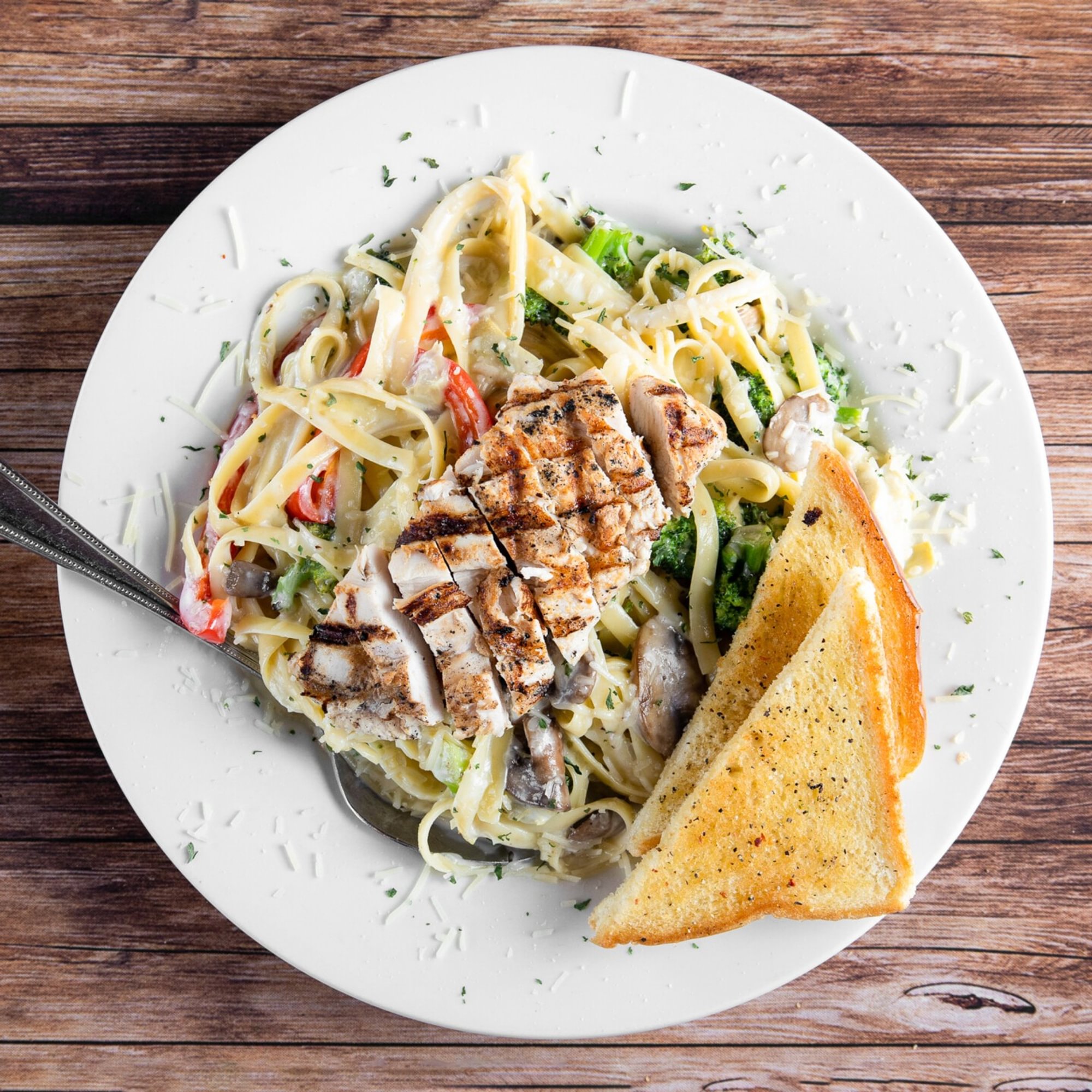 Fettuccine Alfredo