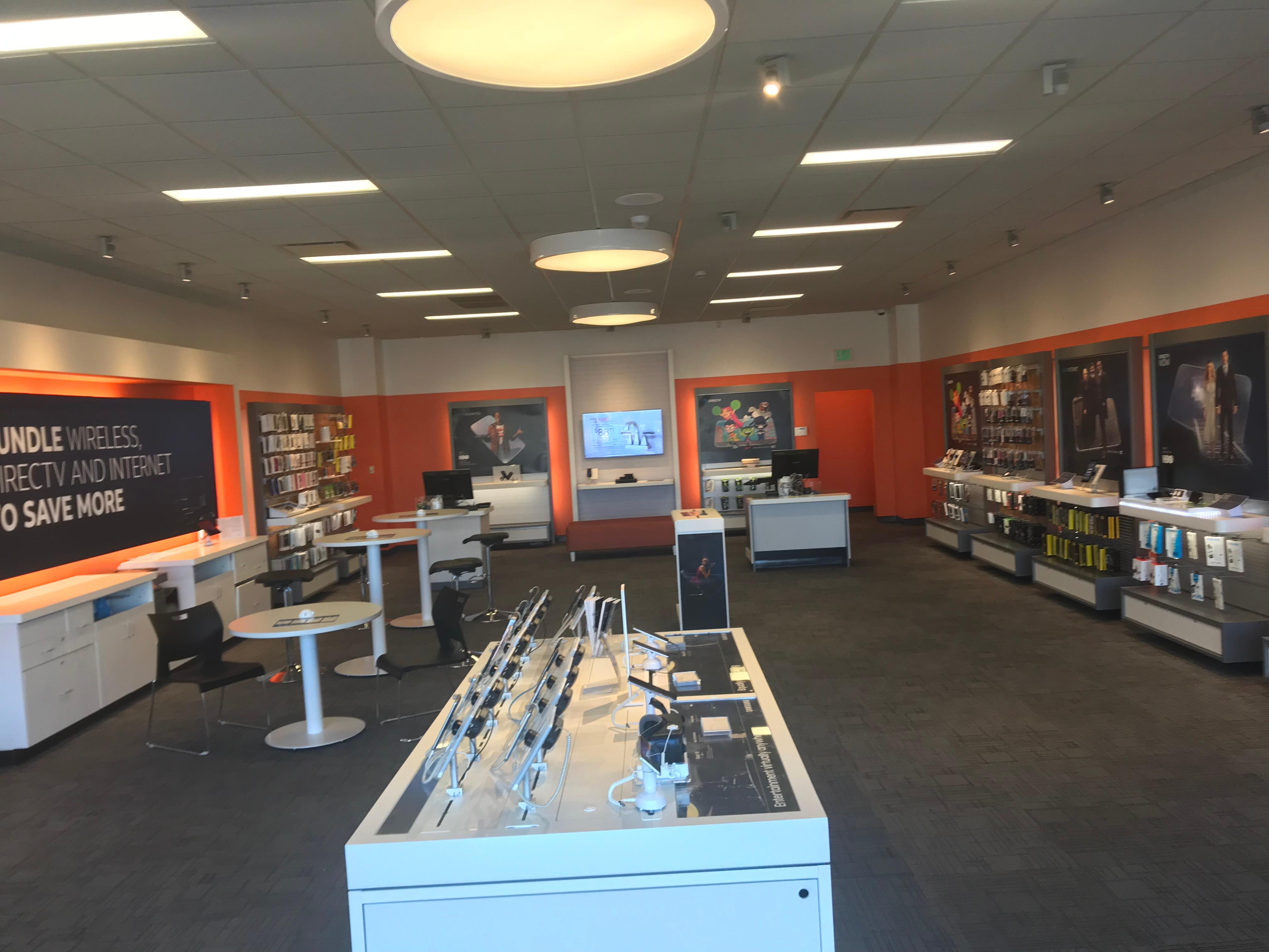 AT&T Store Photo