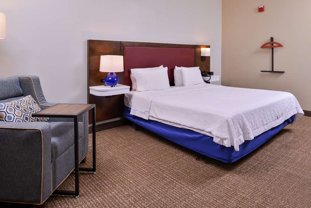 Hampton Inn Lexington-Historic District Image