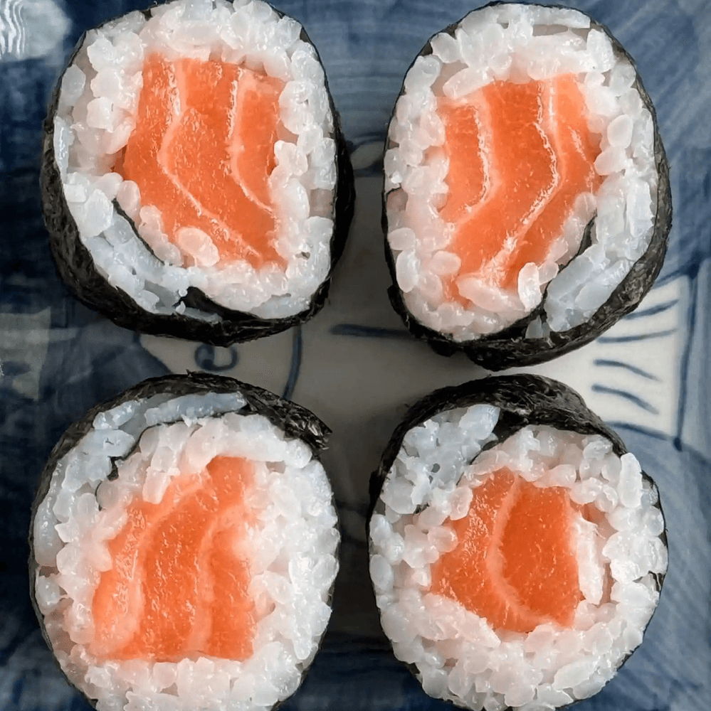 Salmon Hand Roll or Roll
