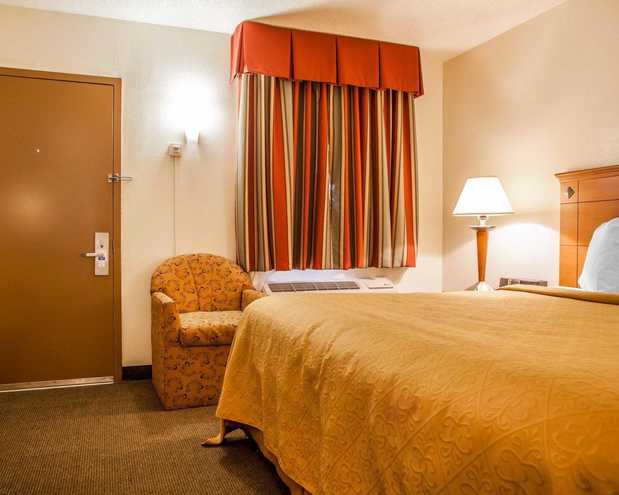 Images Rodeway Inn