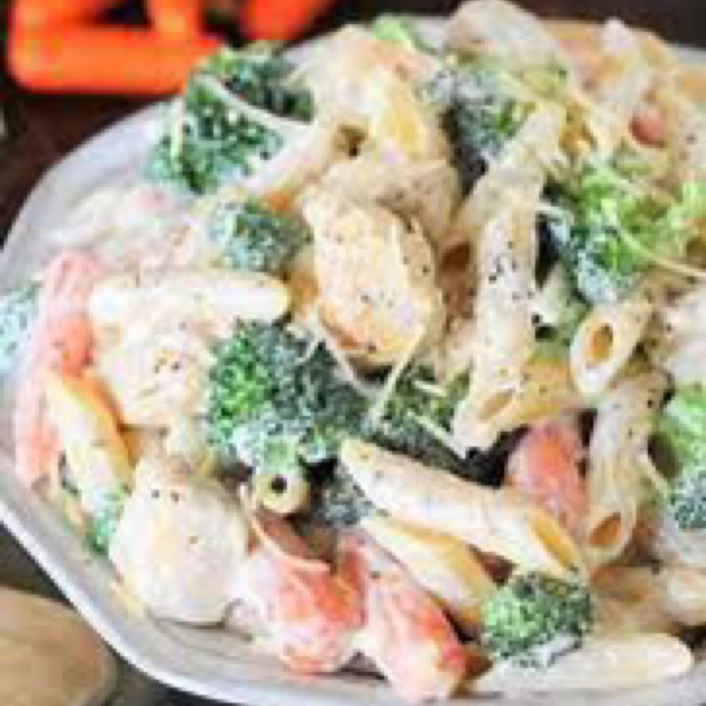 Garden Alfredo Pasta