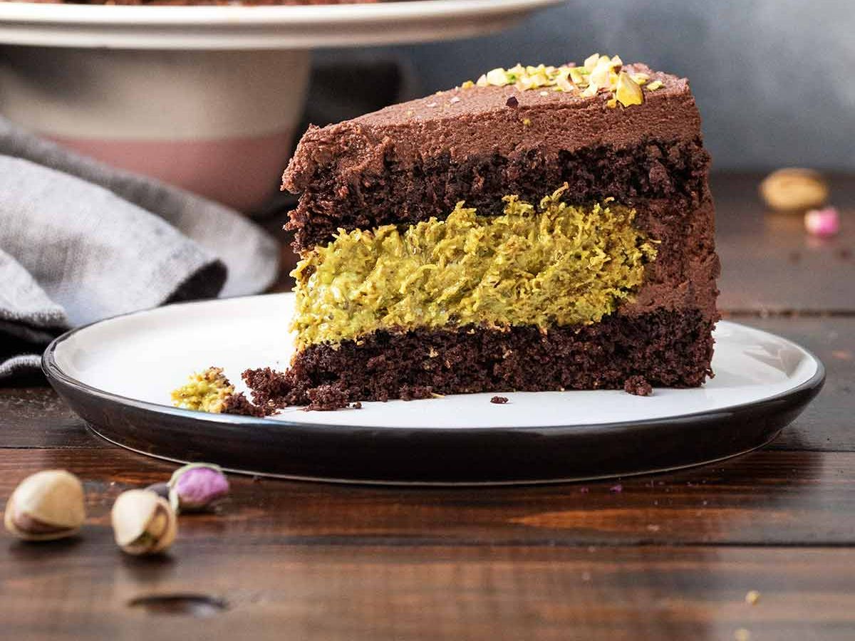 DUBAI CHOCOLATE CAKE